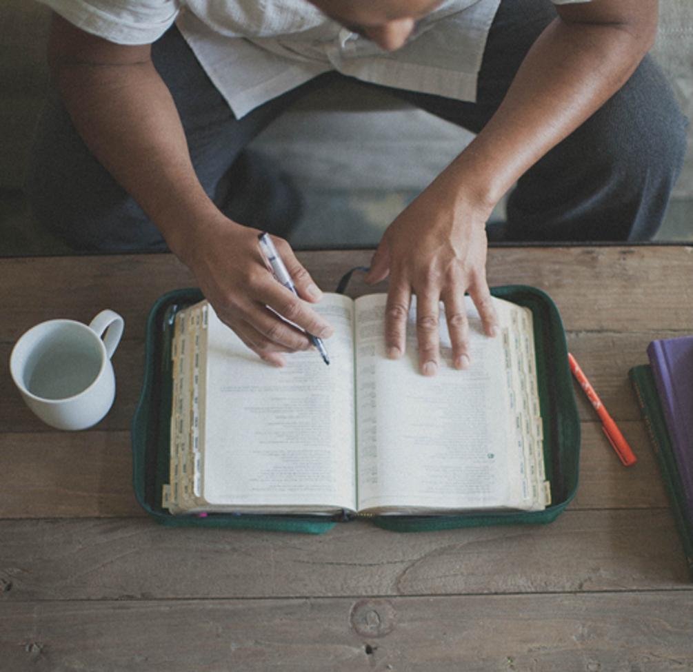 How To Motivate Yourself To Read The Bible